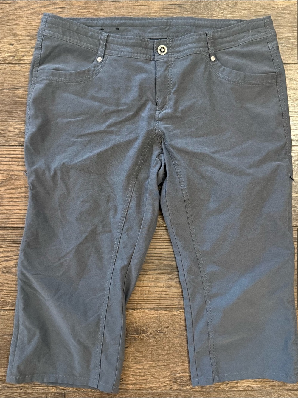 Kuhl Womens 12 Gray Hiking Capri Pants Outdoor Travel Lightweight Stretch